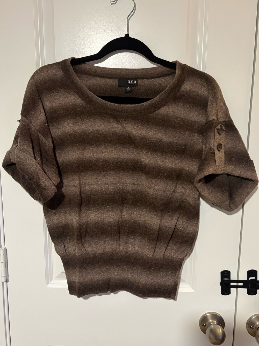 a.n.a. Brown Striped Short Sleeve Sweater Size M